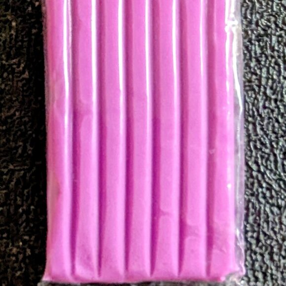 Lot of 28 Polymer Clay Colors (20g each) - Picture 2 of 2